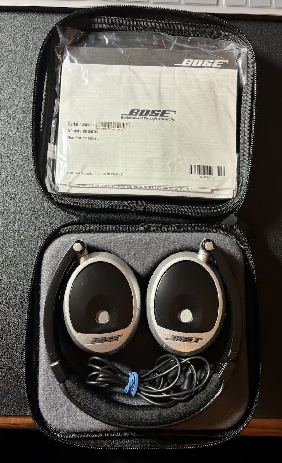 BOSE On-Ear Headphones Wired with CASE