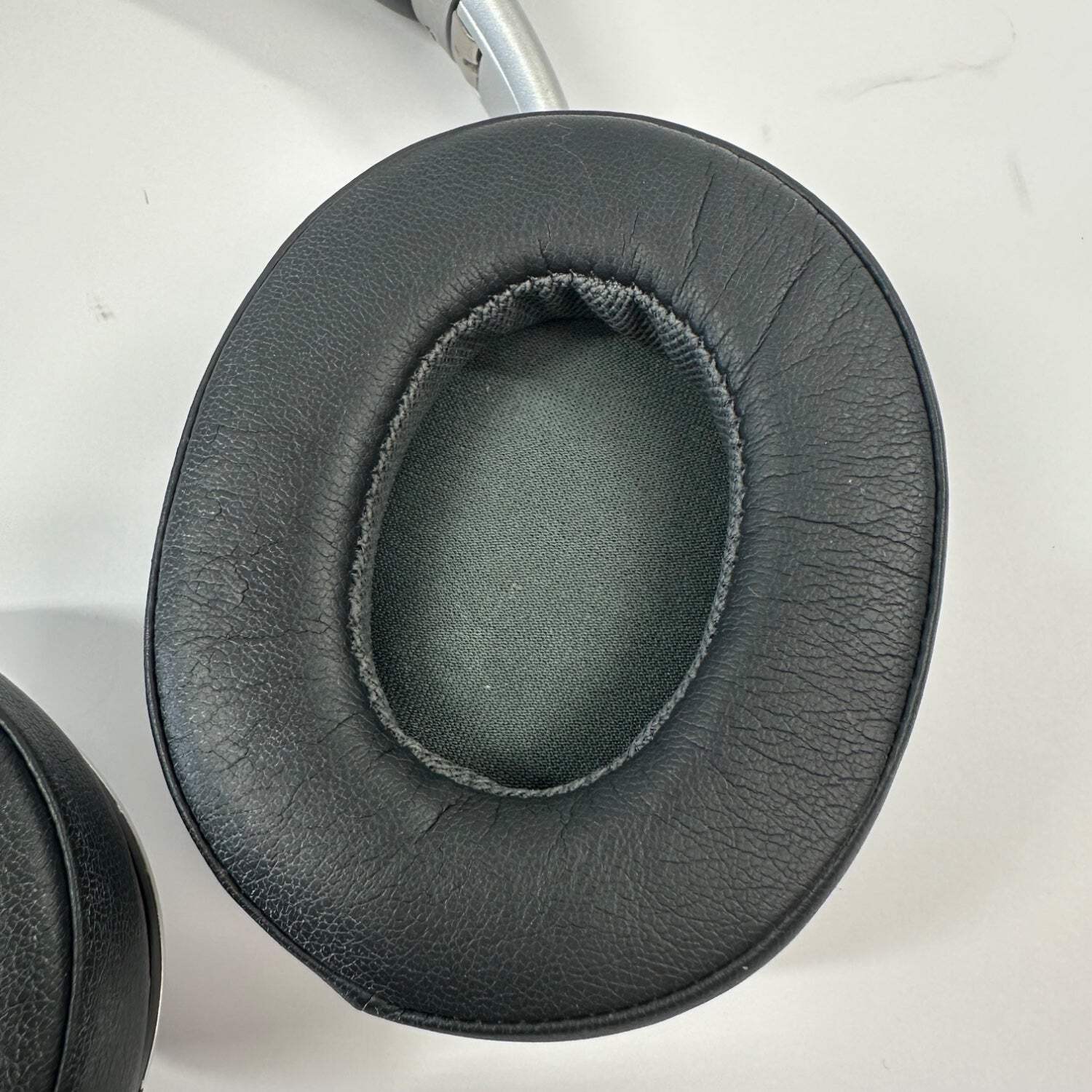 Beats Executive Wired On-Ear Headphones Black J4312