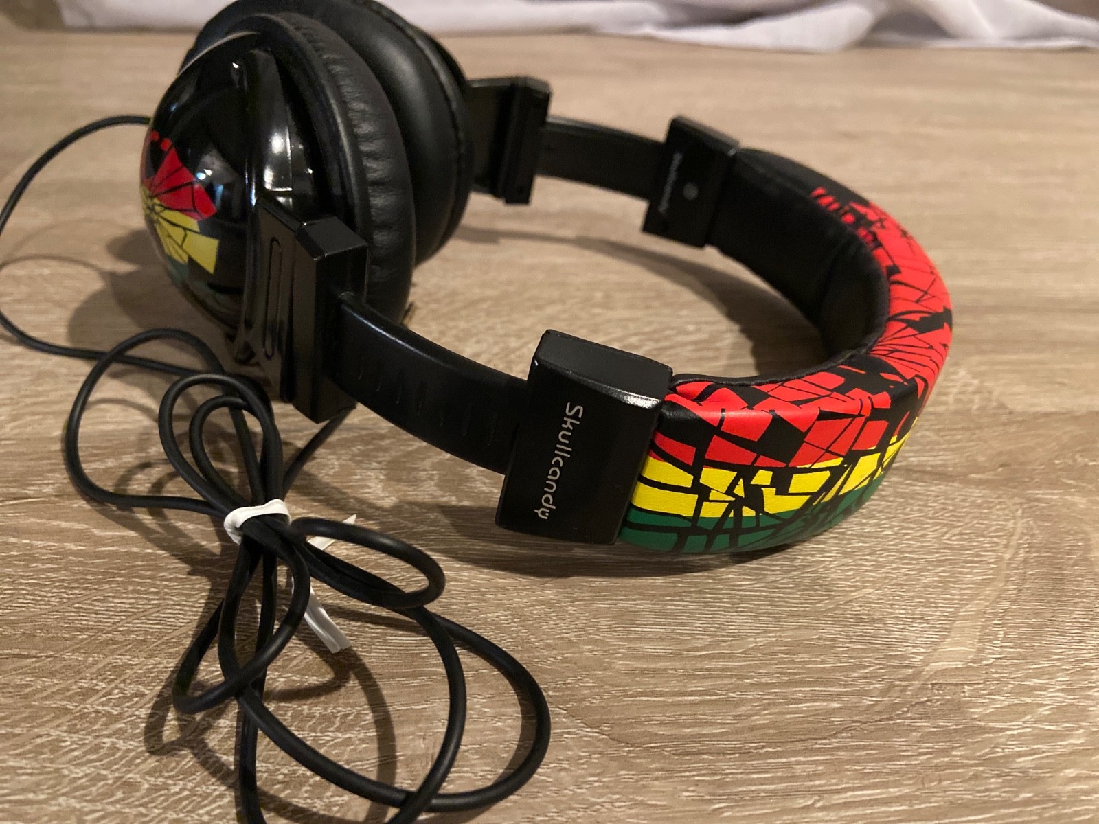 Skullcandy Hesh Headphones Shattered Rasta Wired Over Ear Headphones