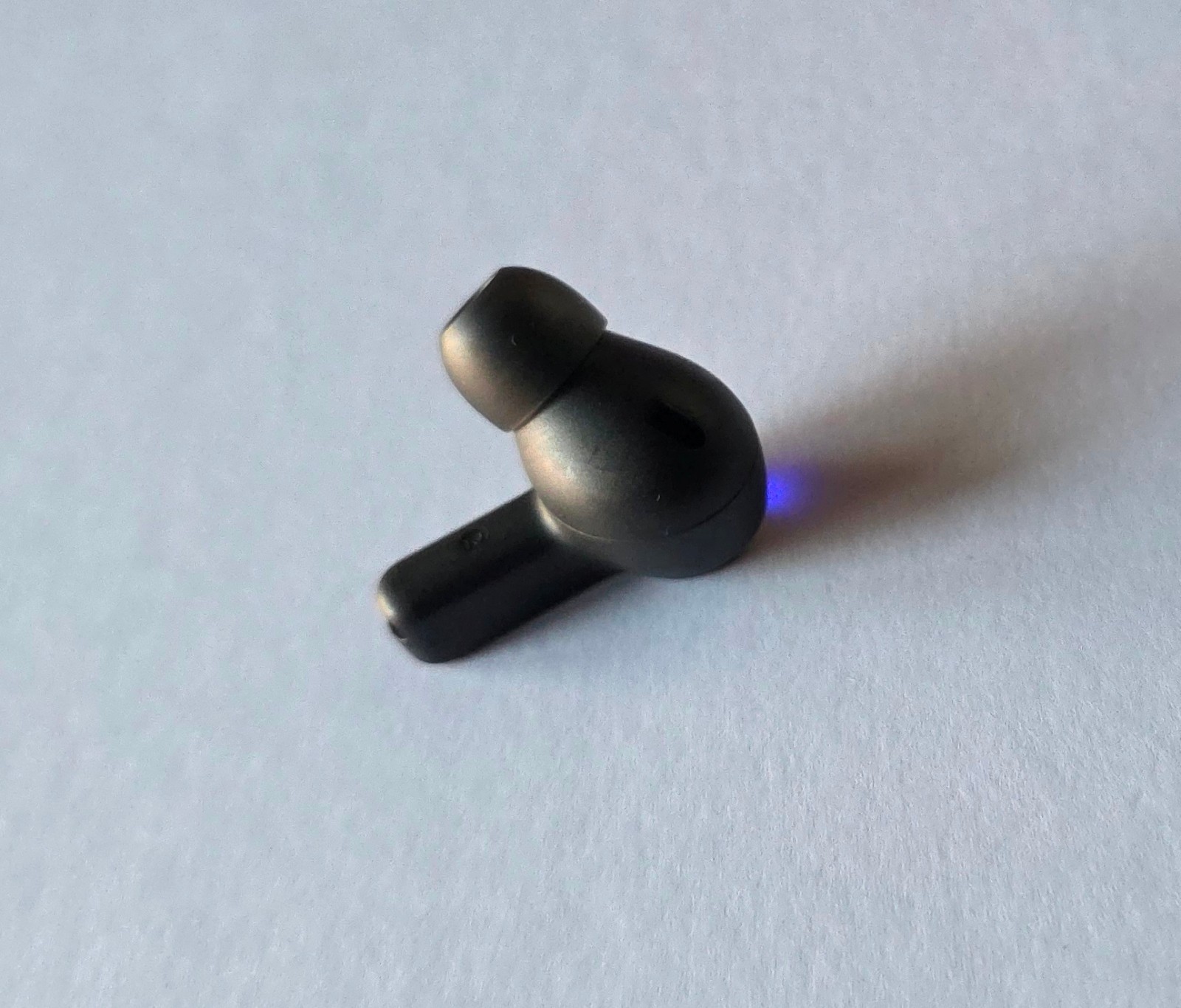 Unused OEM Black JBL Vibe Beam True Wireless RIGHT SIDE ONLY Earbud in Bulk Pkg
