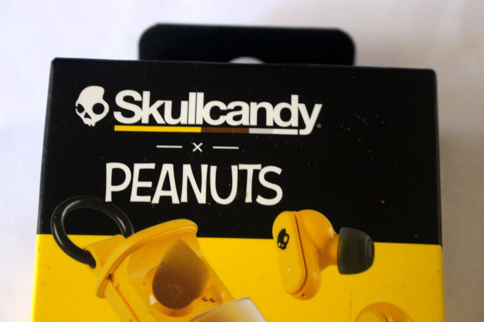 SKULLCANDY X PEANUTS DIME EVO CLIP IT & RIP IT WIRELESS EARBUDS