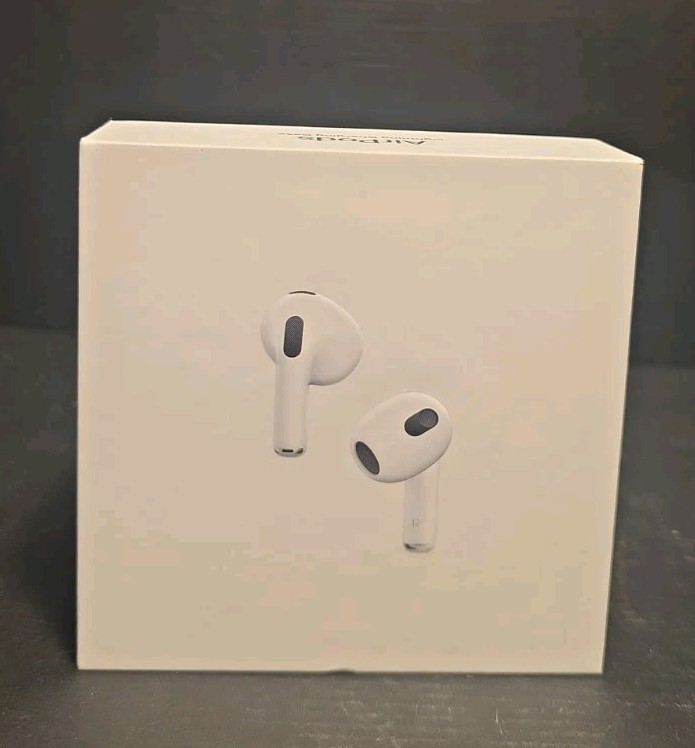 Apple AirPods 3rd Generation MPNY3AM/A True Wireless Earbuds White-USED