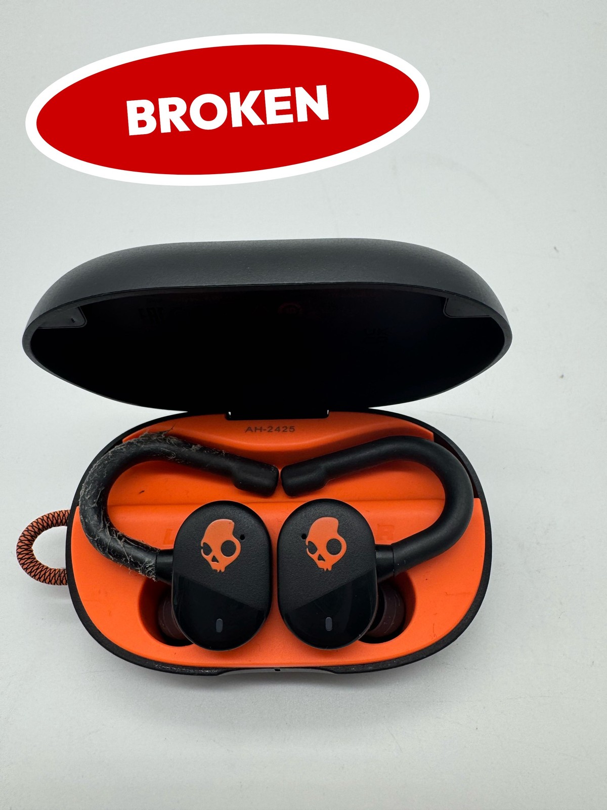 (BROKEN) Skullcandy Push Play Active True Wireless Earbuds Sport Black (3)