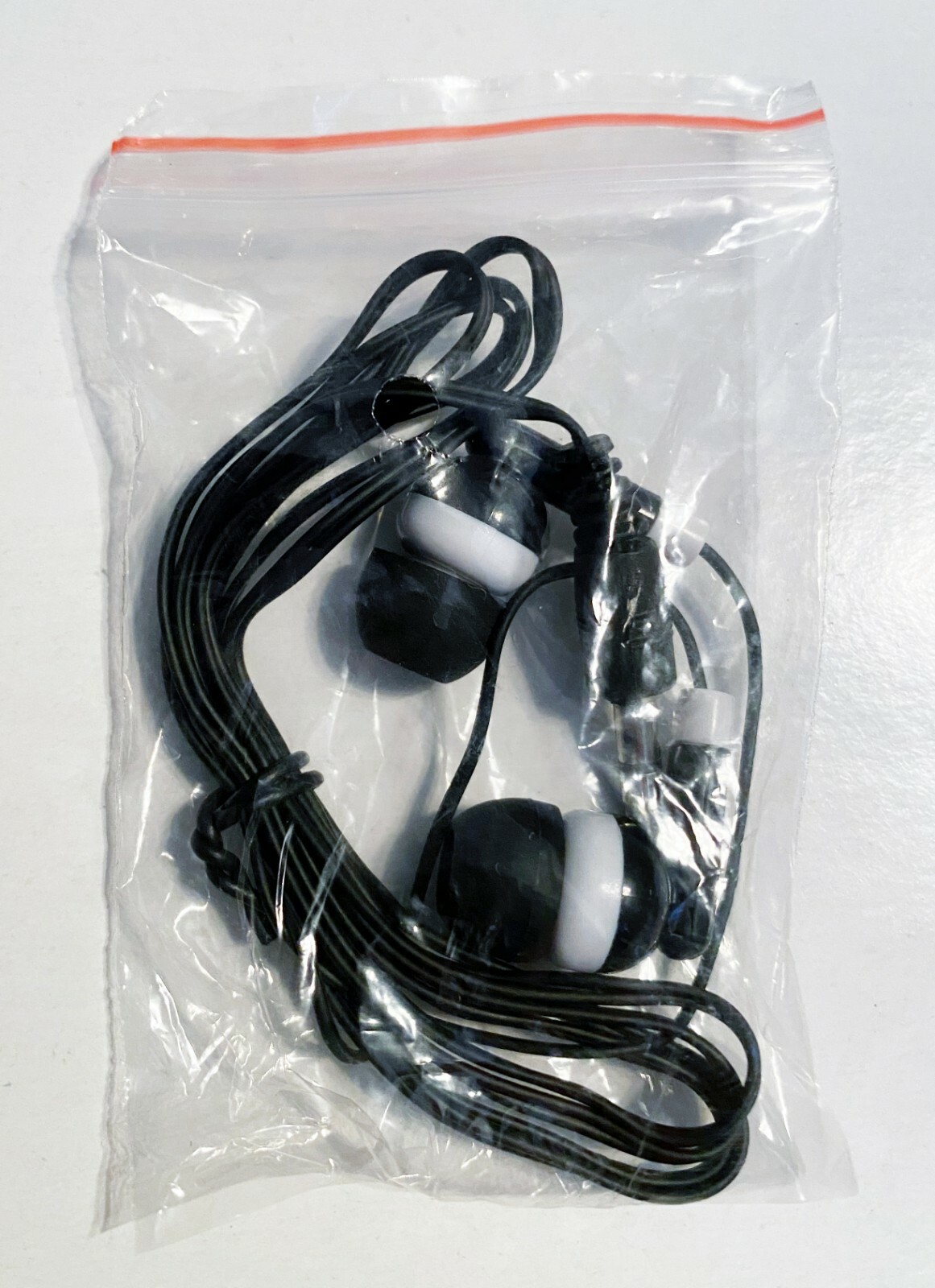 Lot of 25 Black/White STEREO Classroom Earbuds – Individually Wrapped