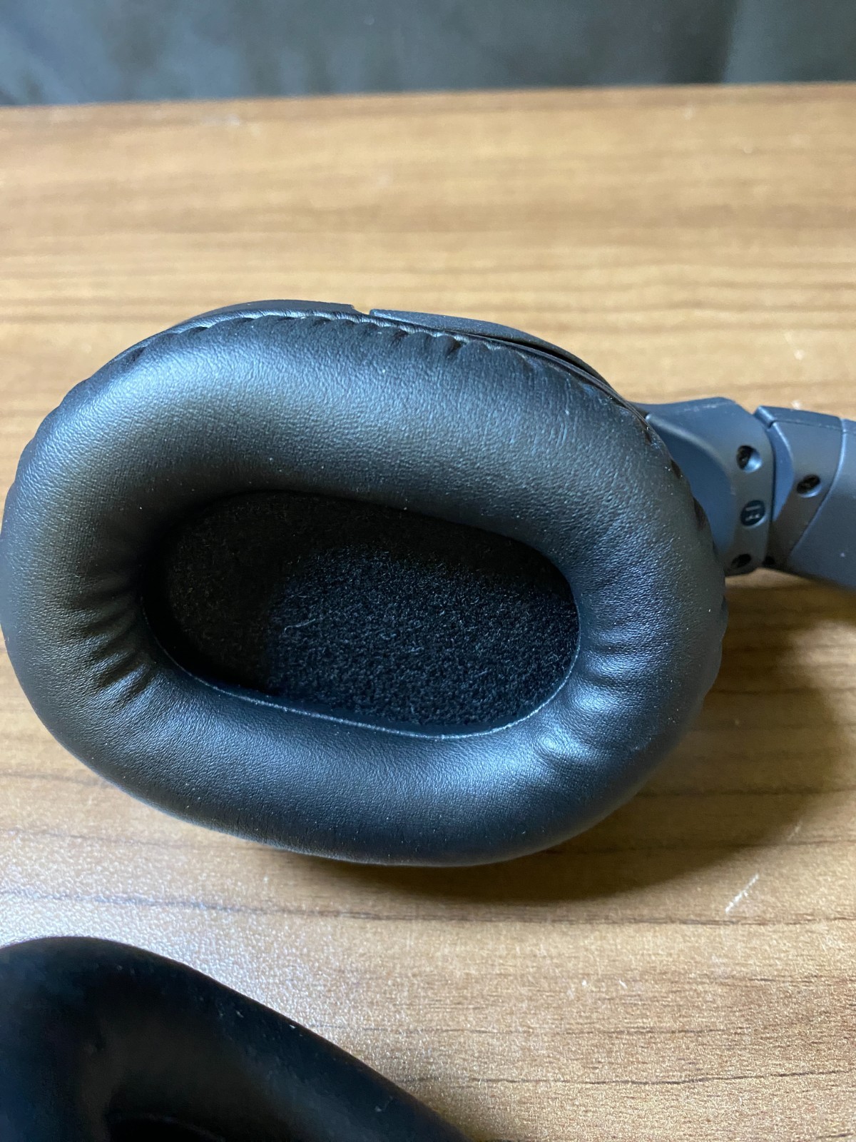 Sony WH-RF400 Black Adjustable Headband Wireless Bluetooth Stereo Headphones