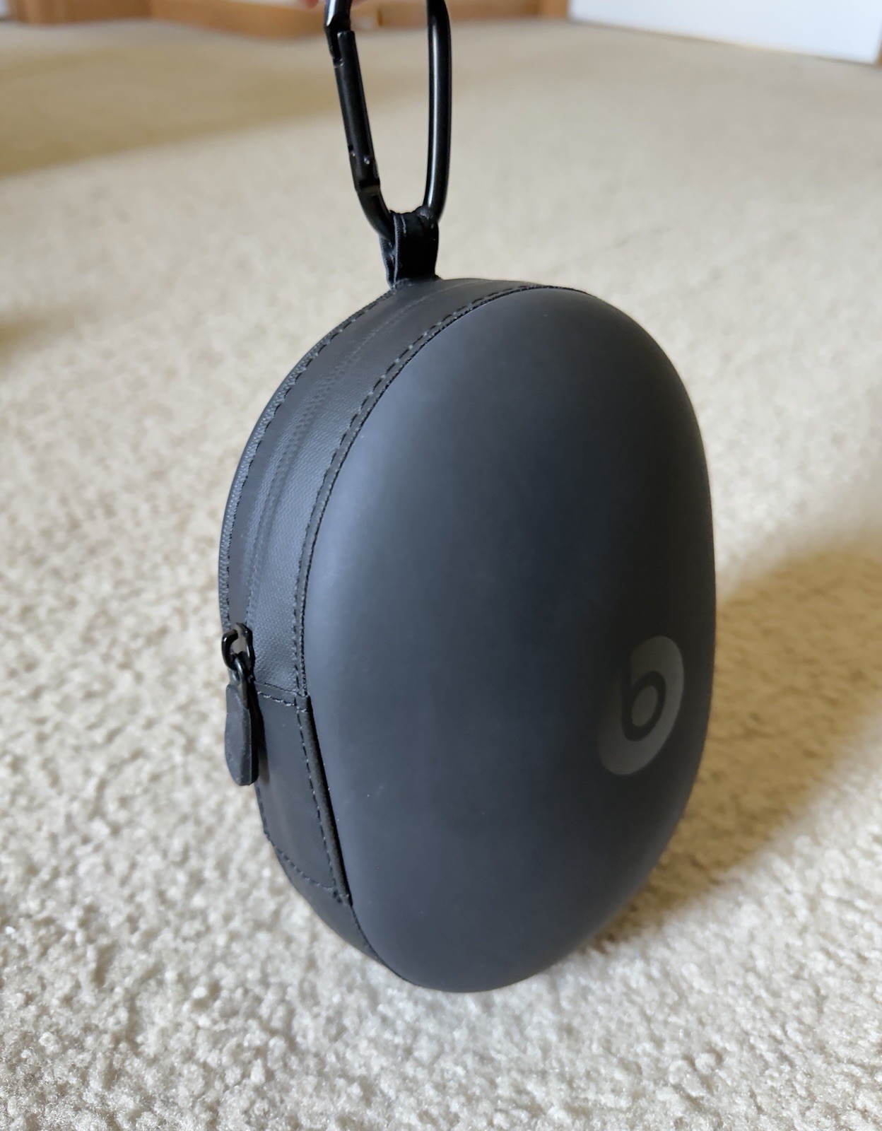 Beats by Dr. Dre Studio3 Wireless Headphones Skyline Collection – Midnight Black