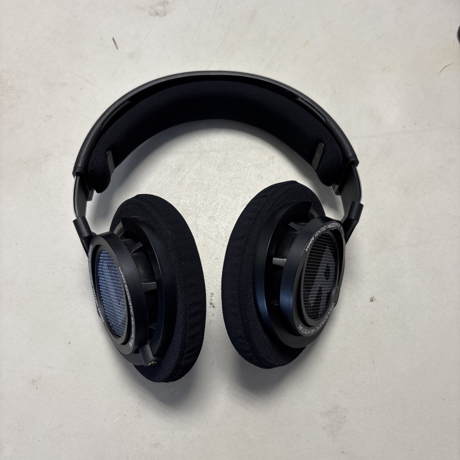 Philips SHP9500 Open Back Over-Ear Headphones 50mm Driver 3.5mm Jack **no Cable