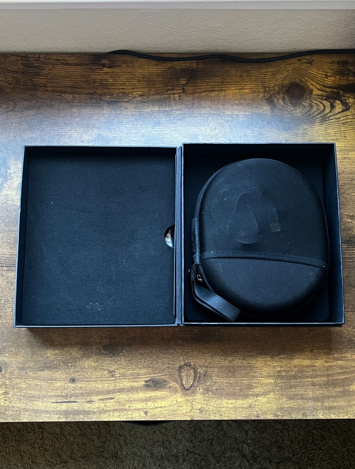 Sony MDR-1000X Wireless Noise Canceling Stereo Over Ear Black Headset Headphones