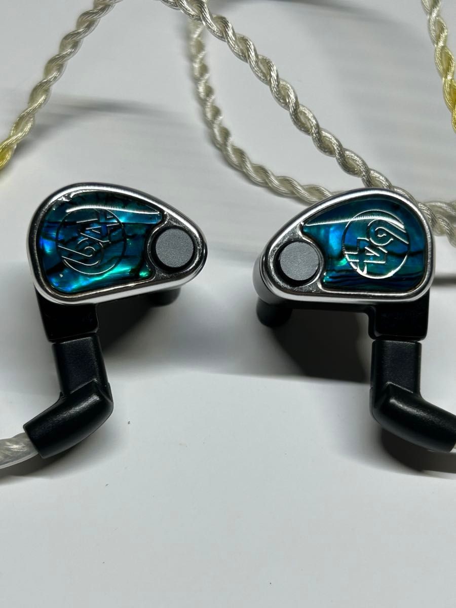 64 AUDIO Nio Universal IEM Earphones + Silver Premium Cable 4.4mm Pentaconn