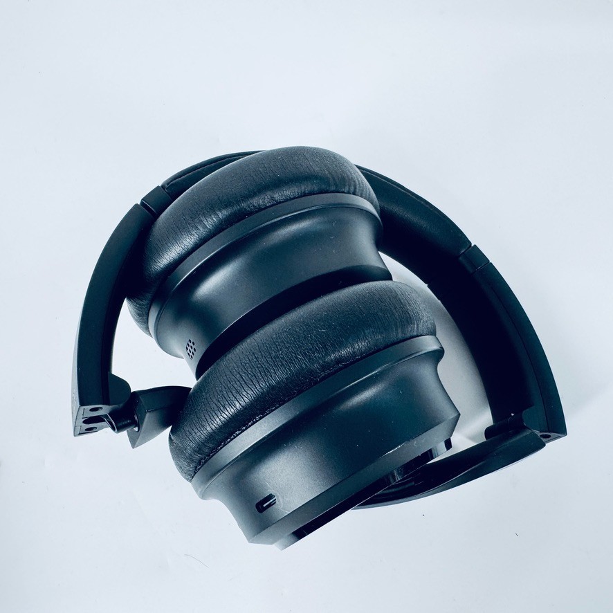 Wyze WNCH1 Wireless Noise-Cancelling Headphones Black w/ Bag TESTED WORKING