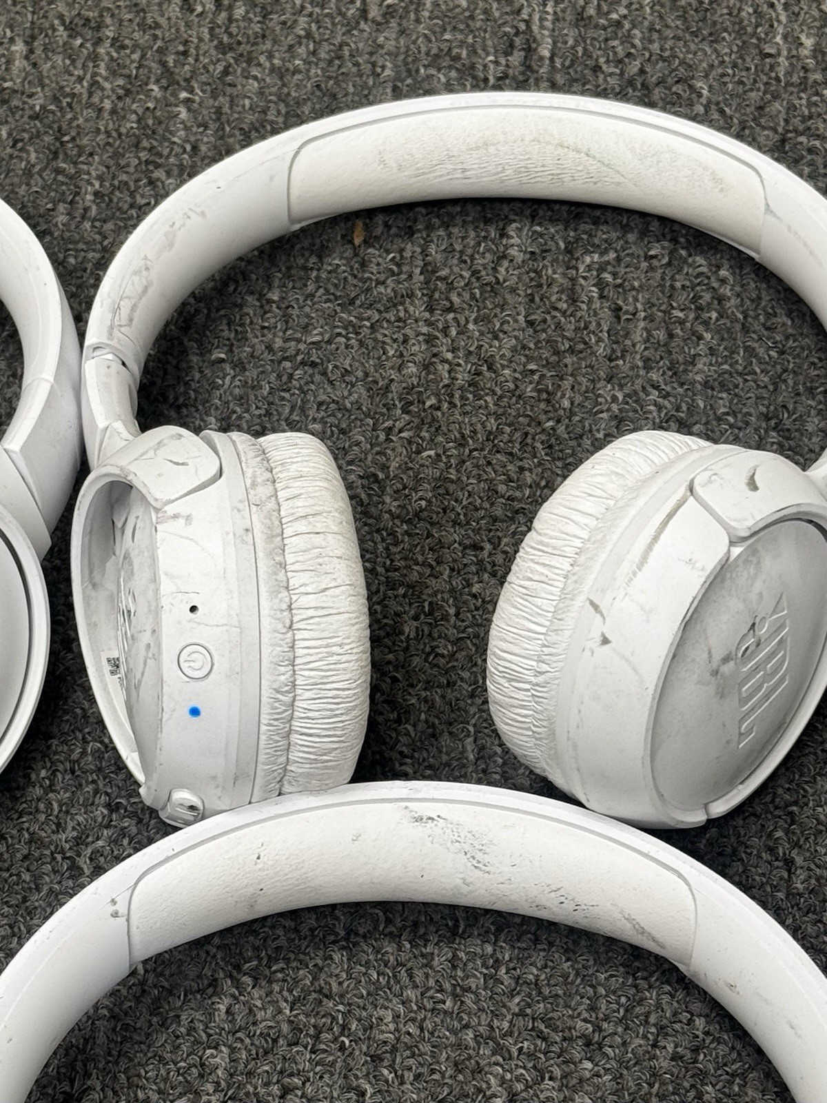 [LOT OF 10] TESTED JBL Tune 520BT Bluetooth Wireless On-Ear Headphones – White