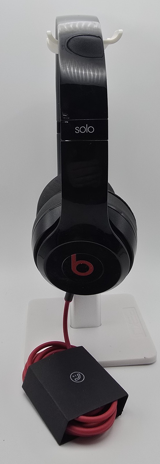 Beats Solo2 Wired B0518 Gloss Black On-Ear Headphones w/ Case New Cable Tested