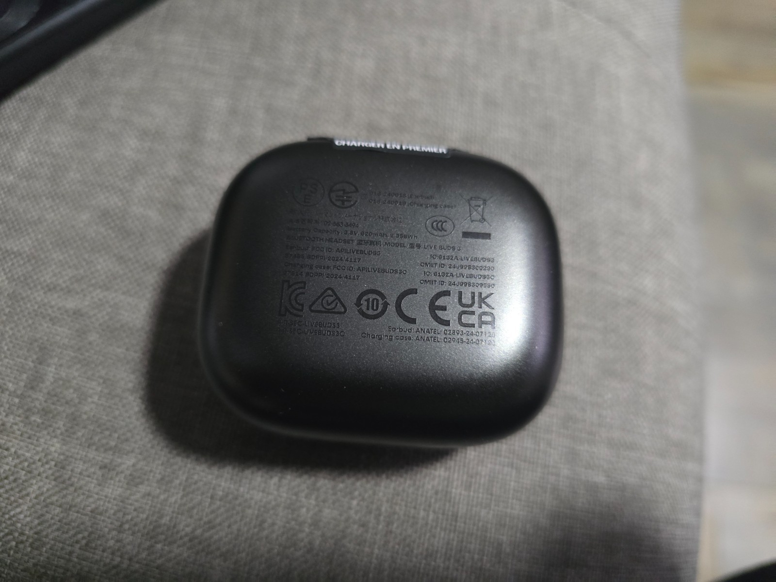 JBL Live Buds 3 Noise-Canceling True Wireless Earbuds (black) Genuine