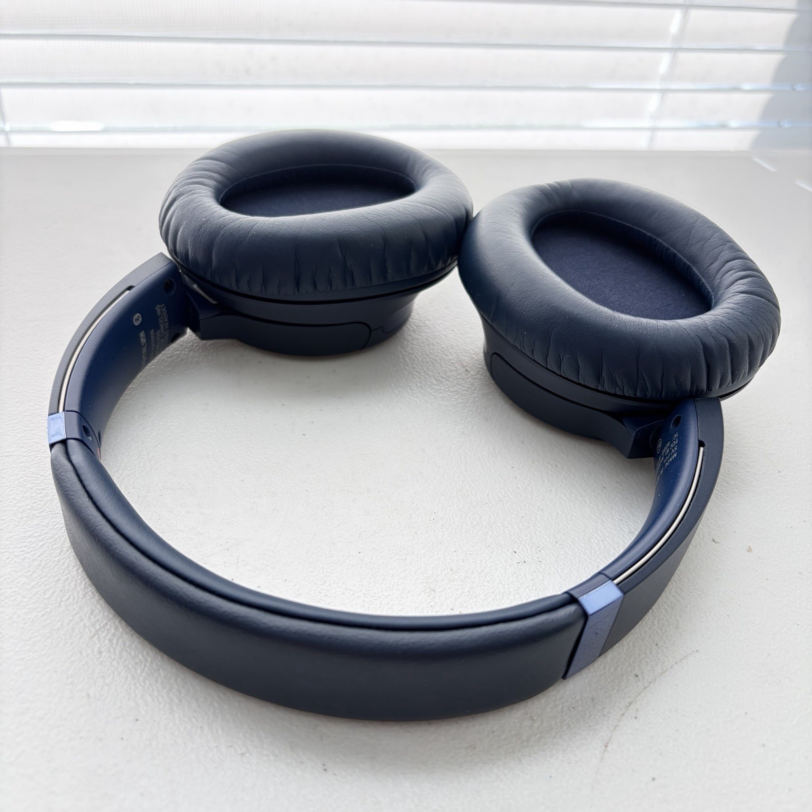 Sony WH-CH700N Wireless Over-Ear Noise Canceling Headphones BLUE Works