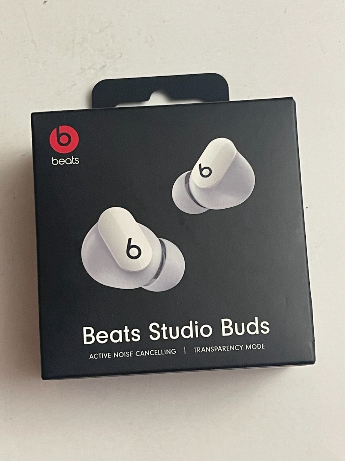 Beats by Dr. Dre Studio Buds – White