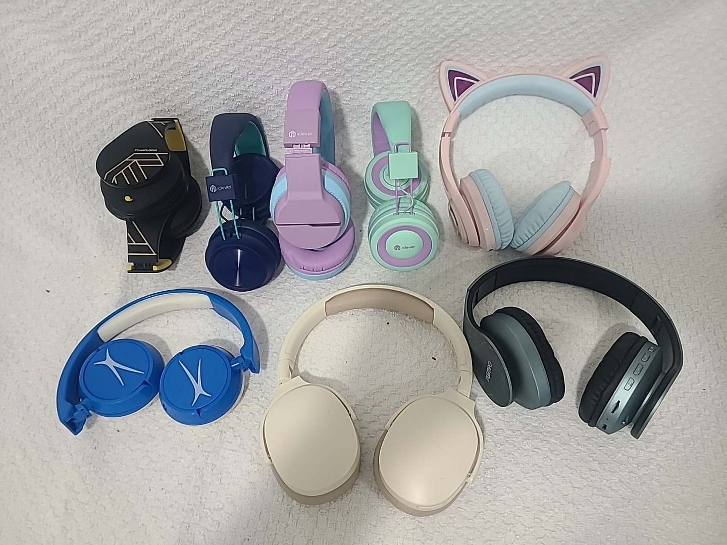 Assorted Bundle Lot Set Of 8 Used Headphones Consumer Returns Tested Working 303
