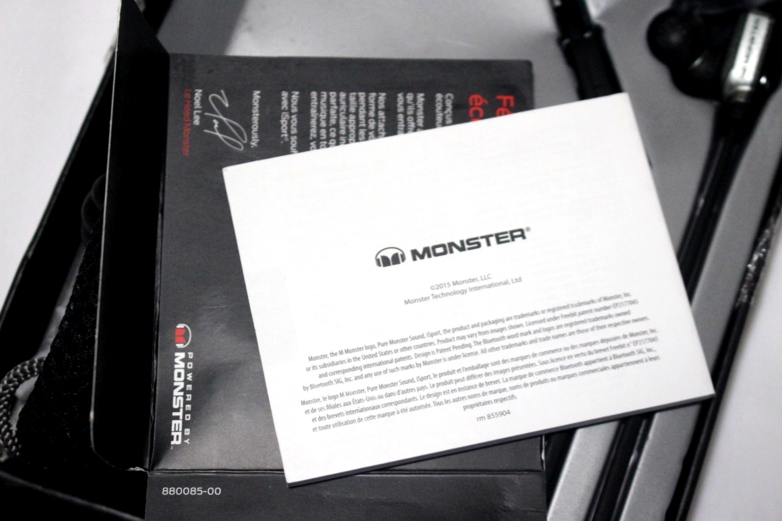 MONSTER ISPORT WIRELESS SUPERSLIM HIGH PERFORMANCE SPORT AUDIO BLUETOOTH