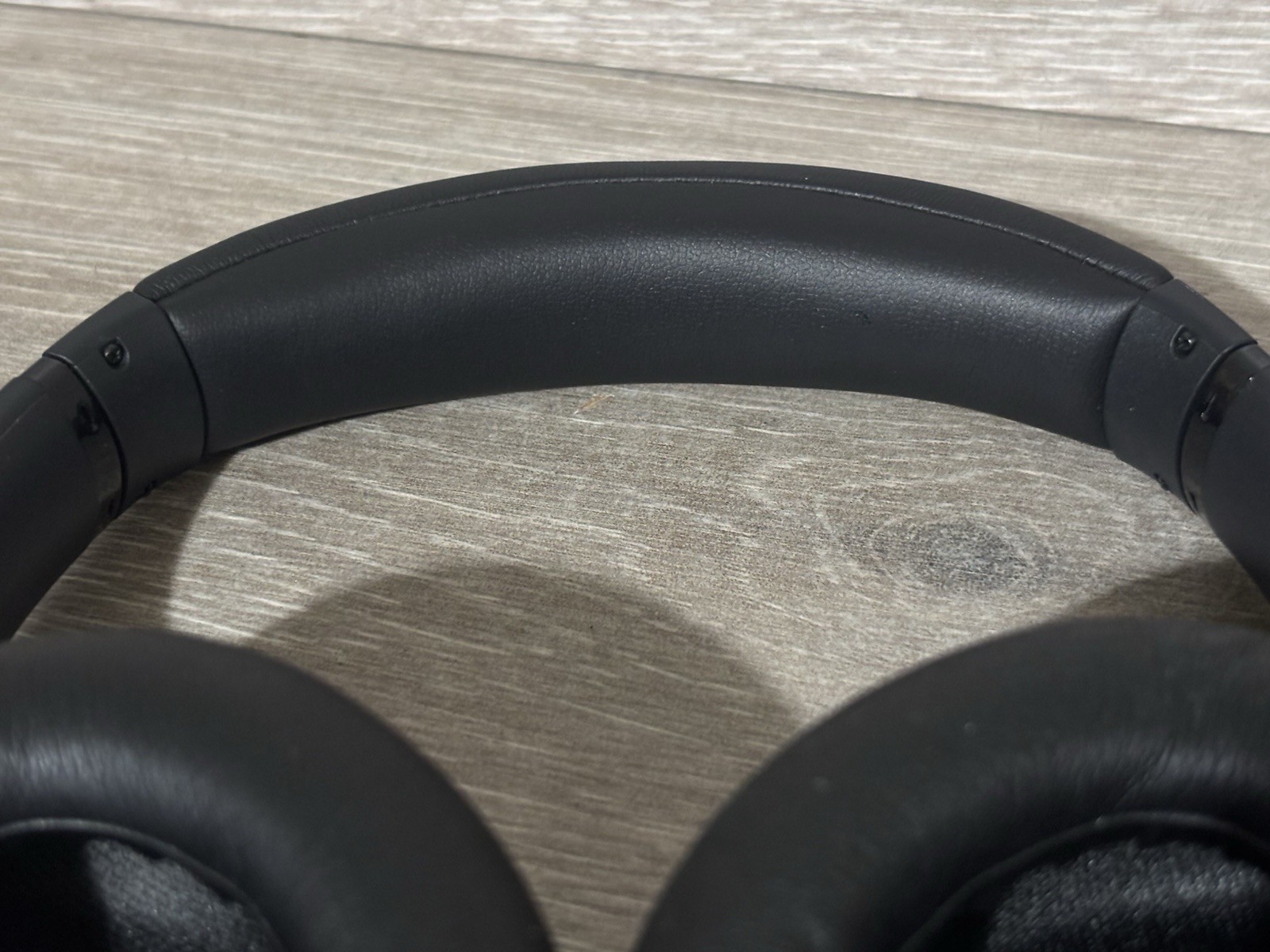 Bose QuietComfort 45 437310 Noise Canceling Bluetooth Black Headphones/Soft Case