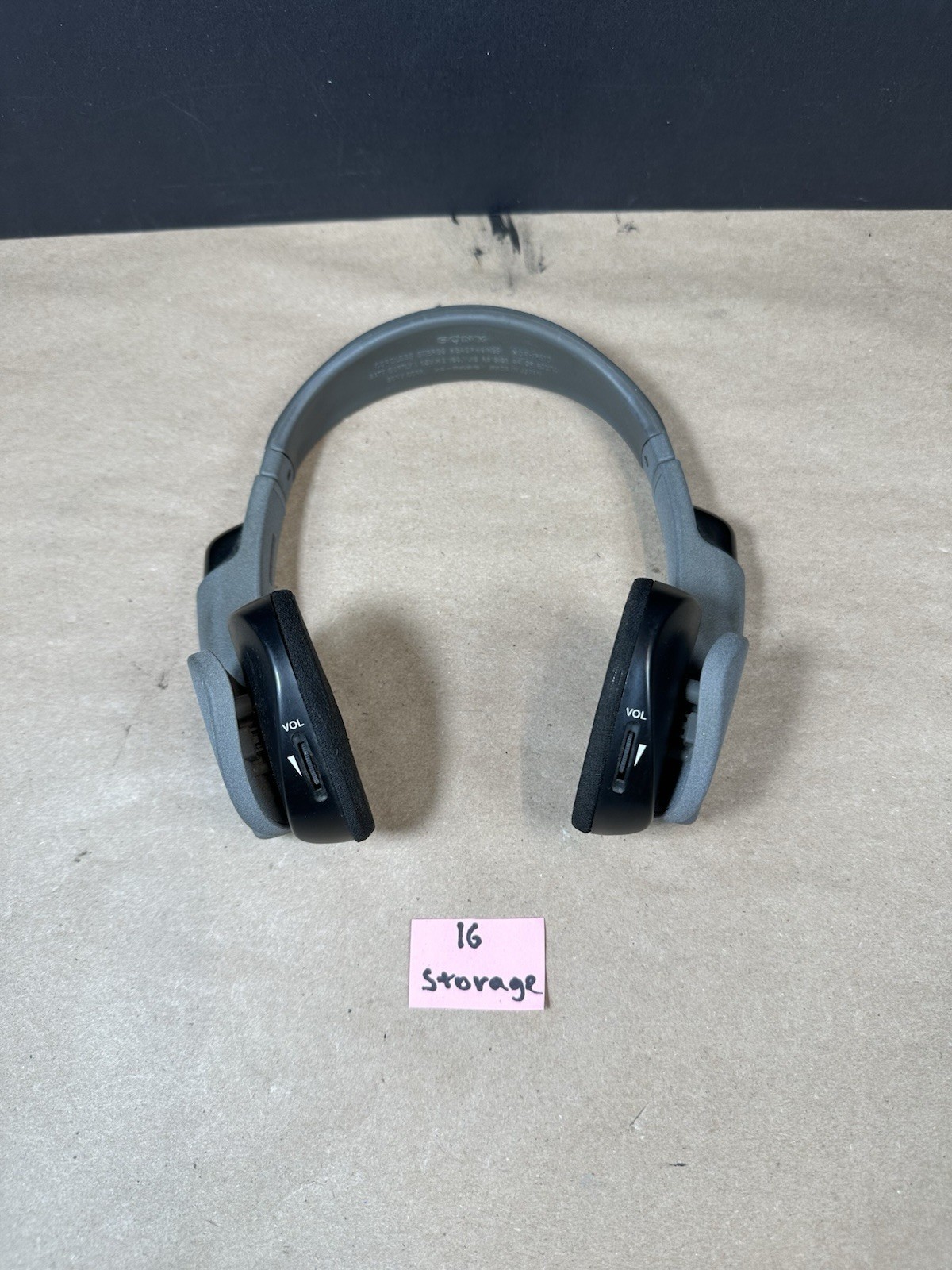 Sony MDR-IF510 cuffie nuove sigillate Ships Fast!