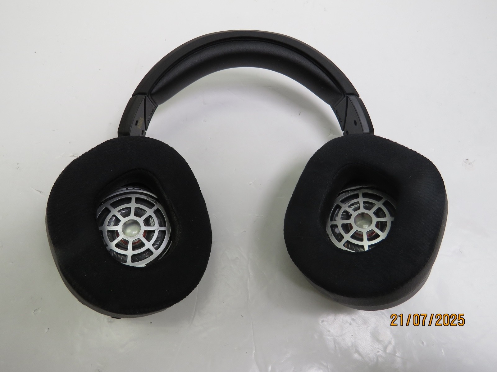 TB EARFORCE STEALTH 700X V2 GAMING HEADSET [DT336]
