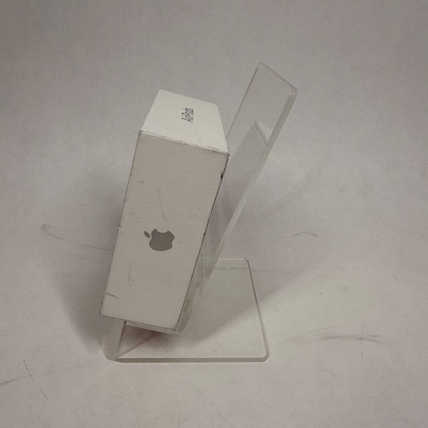 New Apple AirPods 4th Gen with Charging Case A3058 A3053 A3050 MXP63LL/A