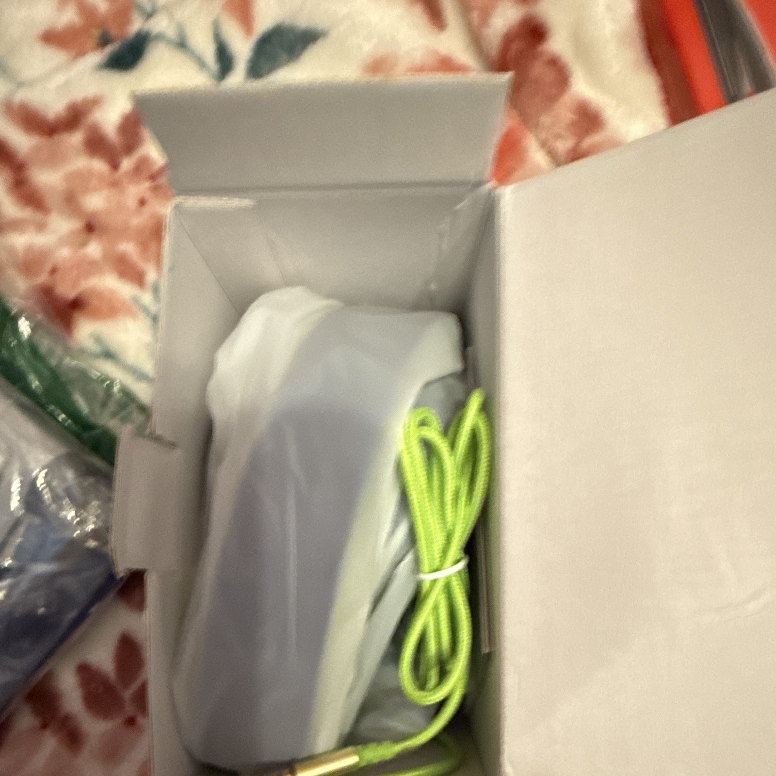 AILIHEN C8 Wired On-Ear Headphones 3.5mm Jack 40mm Stereo Sound Green/Purple