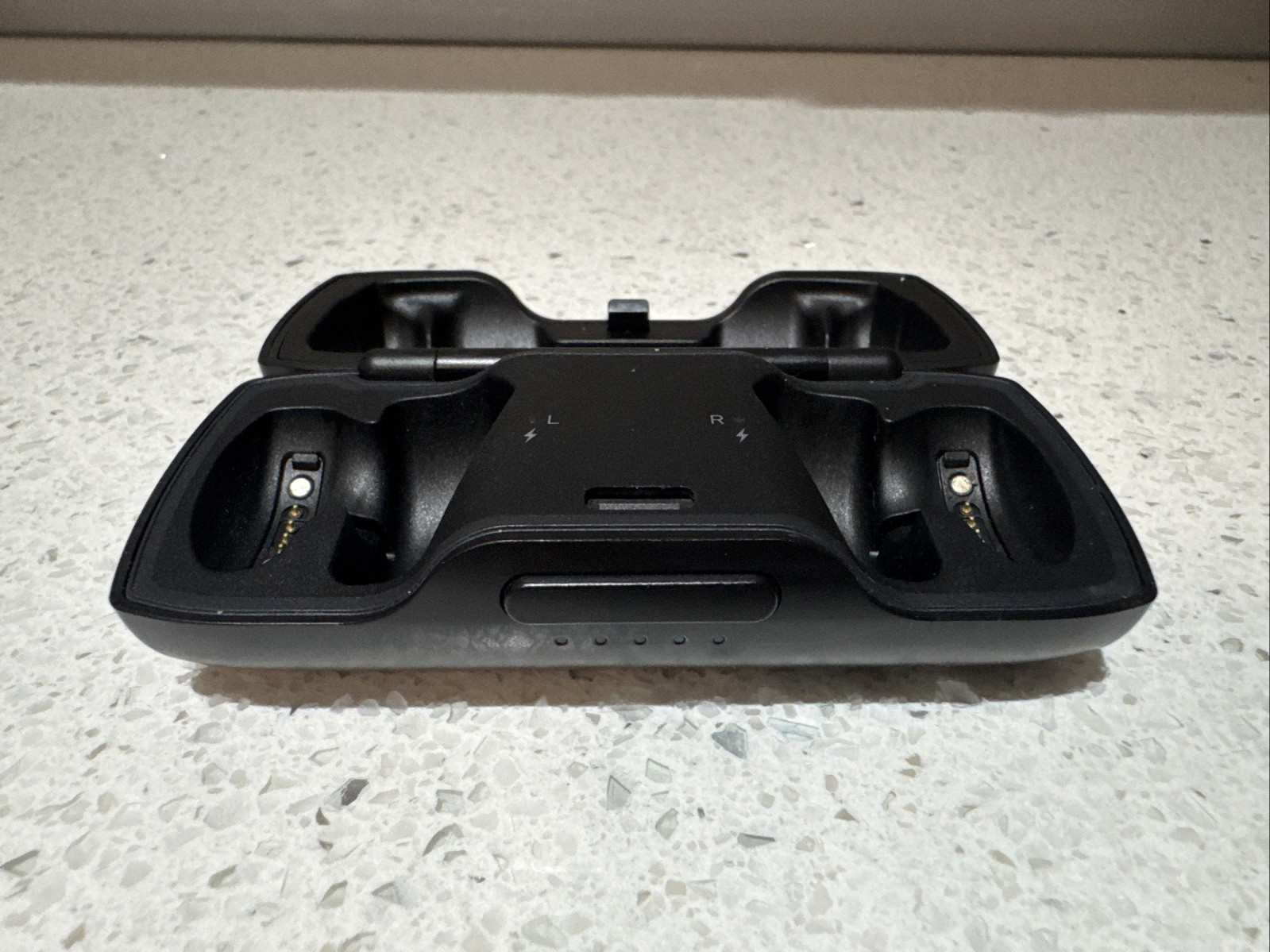 Bose SOUNDSPORT FREE WIRELESS Headphones Bluetooth Black Model 423729