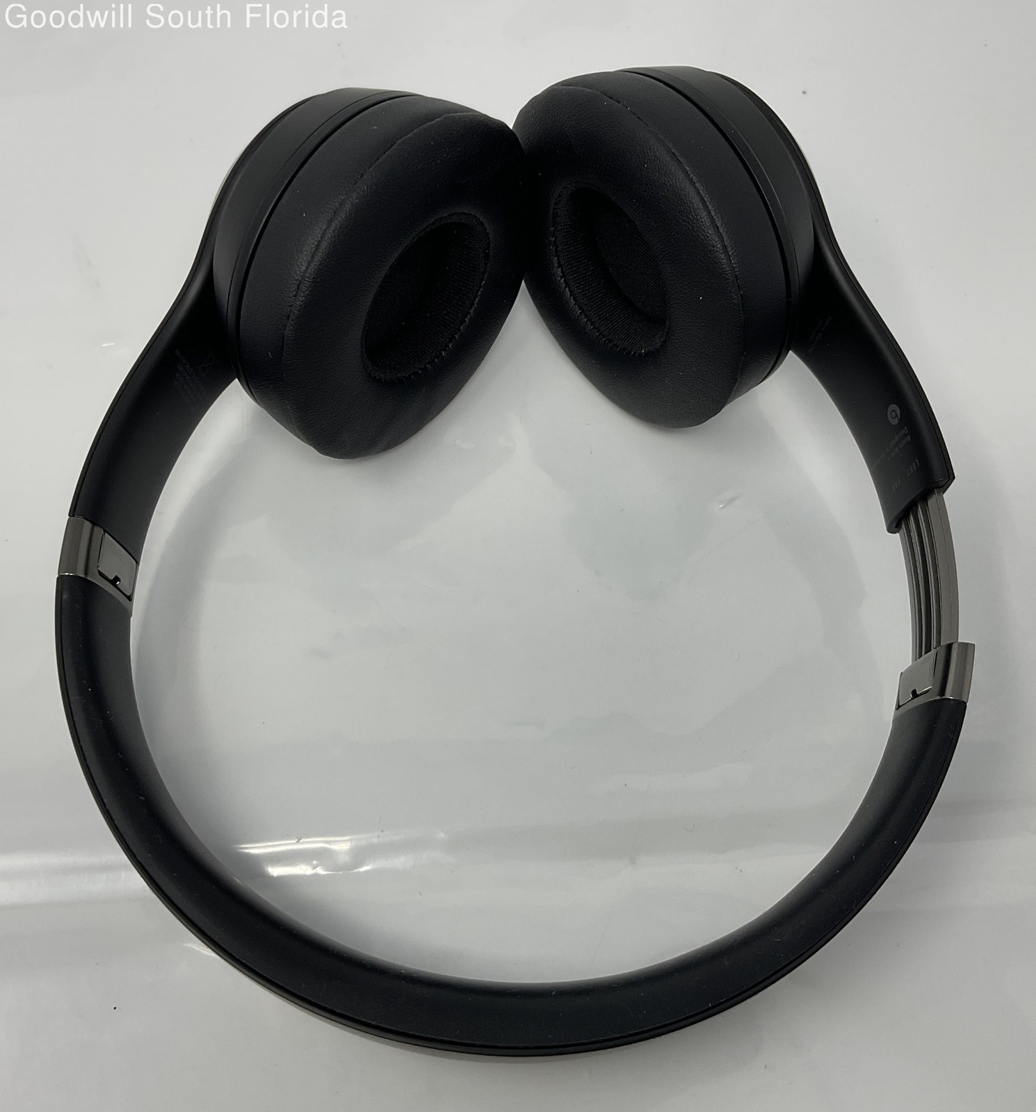 Beats By Dr. Dre Solo 4 Black Wireless On-The-Ear Headphones With Case NCL