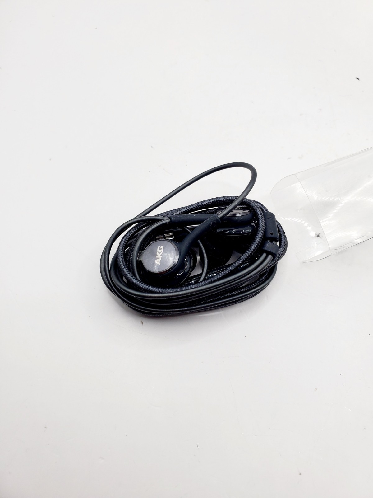 Samsung AKG 3.5mm Headphones Earphones Earbuds with Mic – Genuine – BLACK