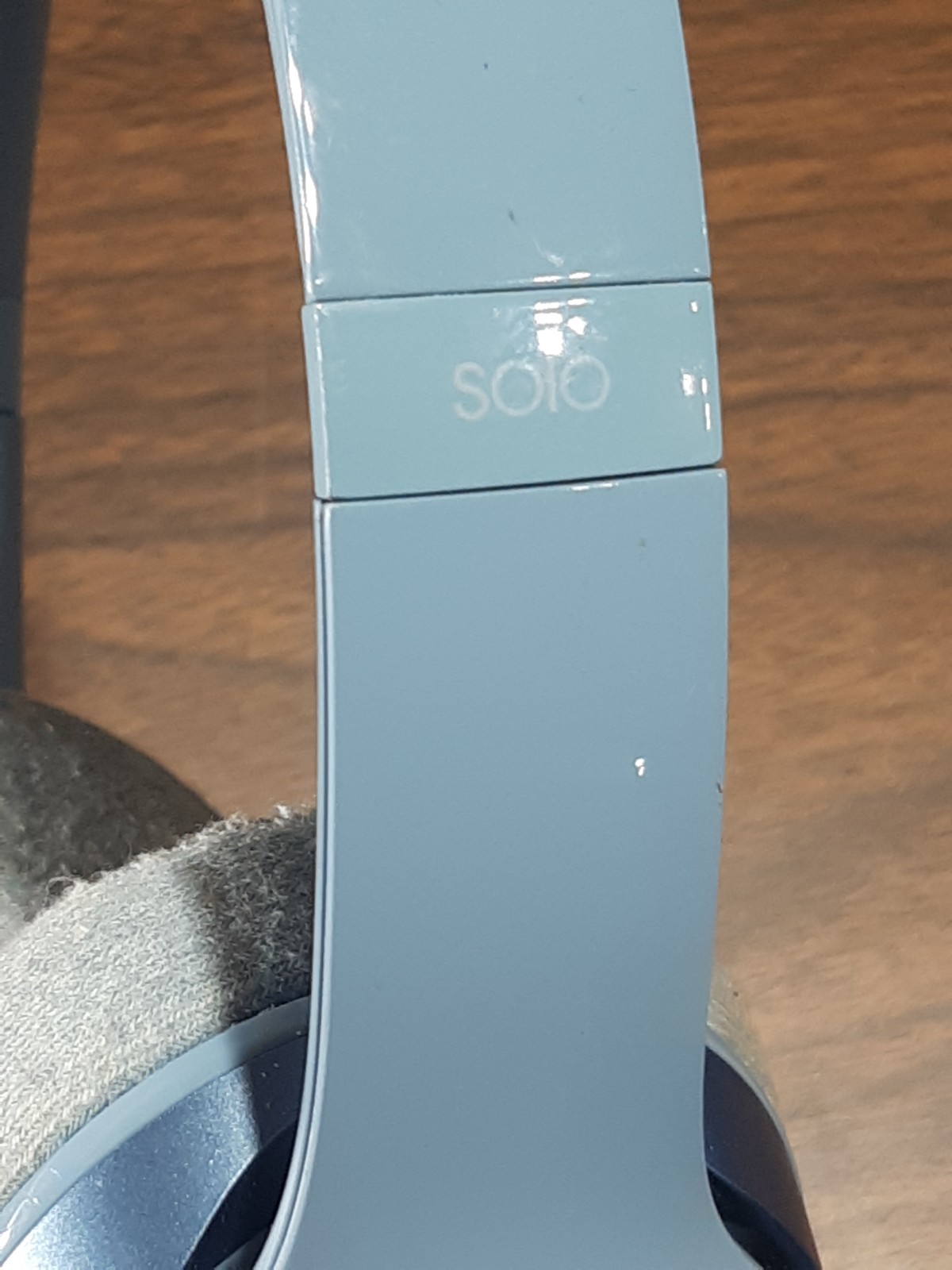 Beats Solo 2 Wired On-Ear Headphones Baby Blue WORKS