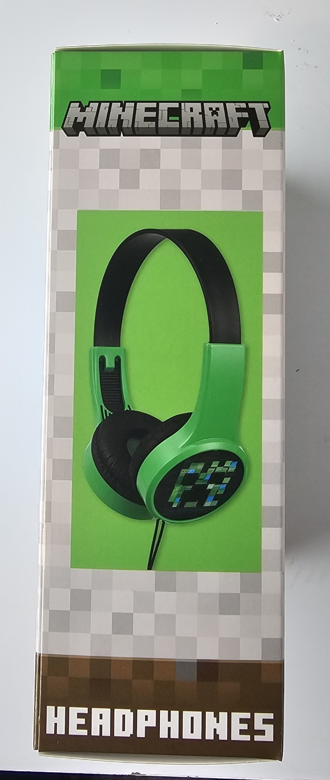 Minecraft Kids’ Safe Headphones Green and Black Ages 2 to 8 Years Old-New Item