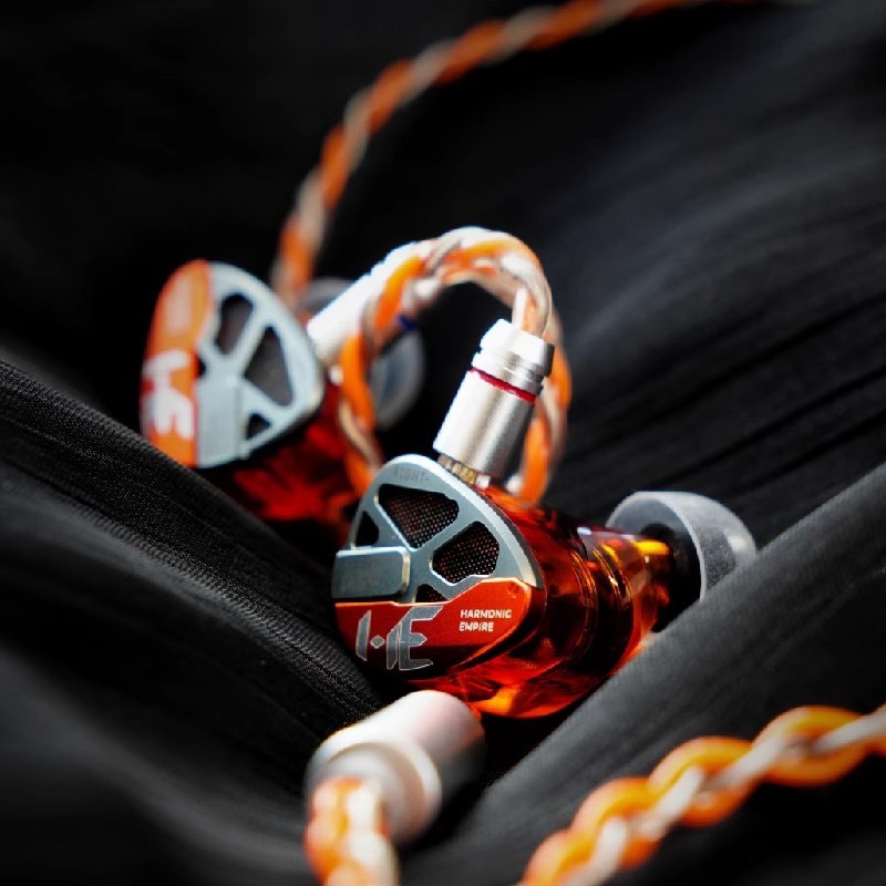 TANGZU Harmonic Empire Xiaoqiao semi-open single dynamic in-ear headphones