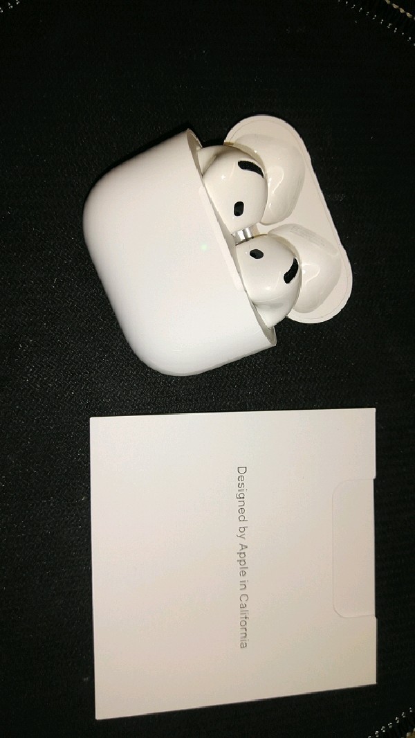 Apple AirPods 4 ‎‎MXP63LL/A Earbuds Wireless In-Ear Active Noise Cancellation
