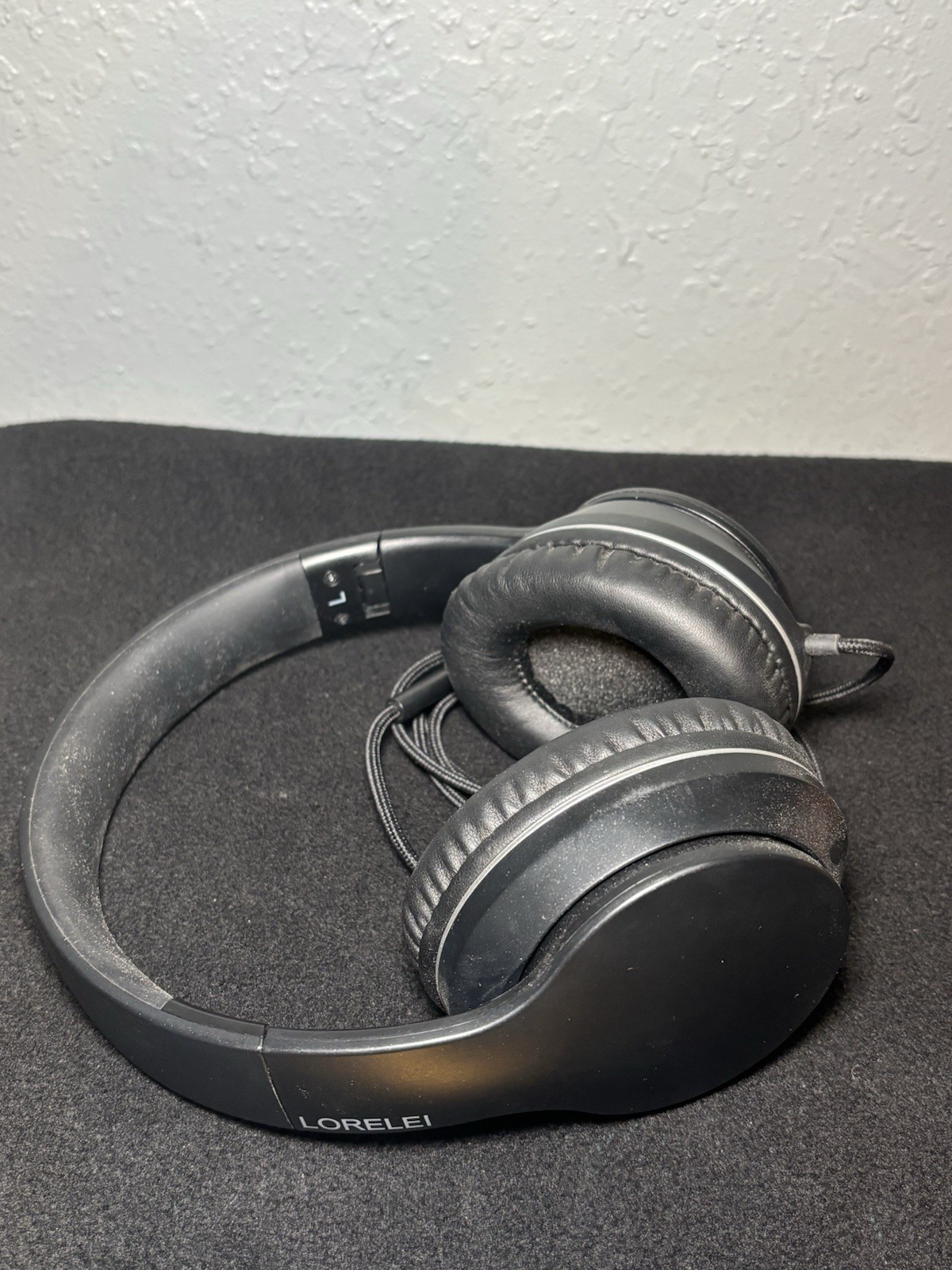 Lorelei X6 Over-Ear Wired Black Headphones Foldable Design Tangle Free Cable