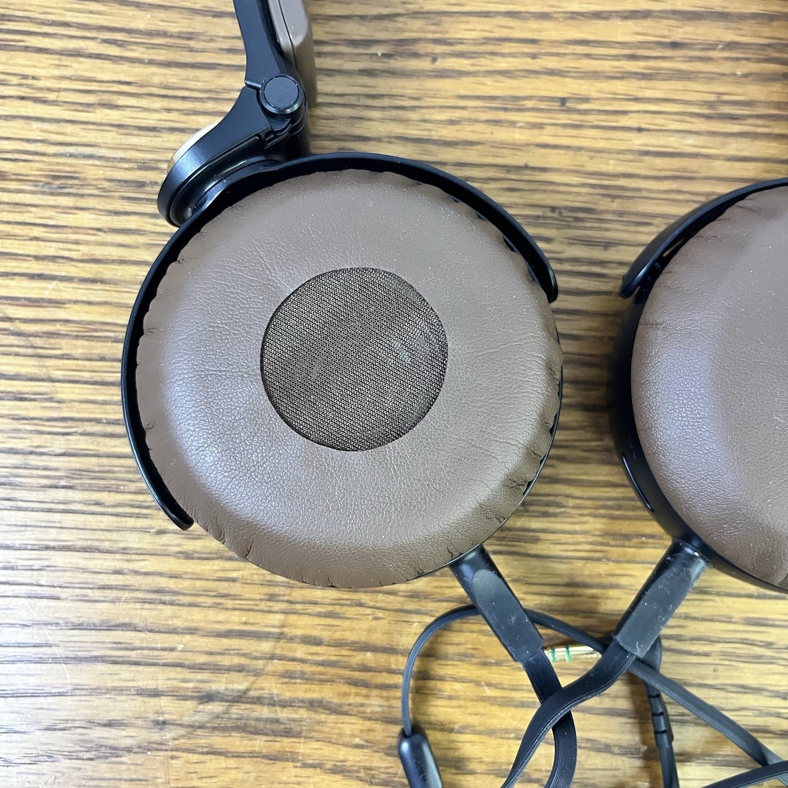 Sony MDR-XB600 Headband Headphones – Black/Brown Tested And Working