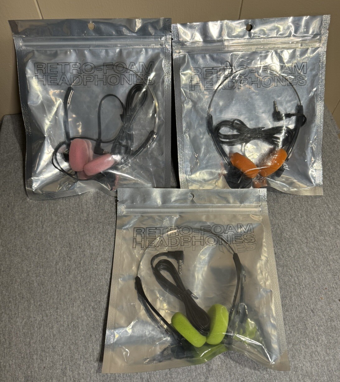 RETROSPEKT Retro Foam On-Ear Headphones 3 Pair Orange Green Pink NIP $75