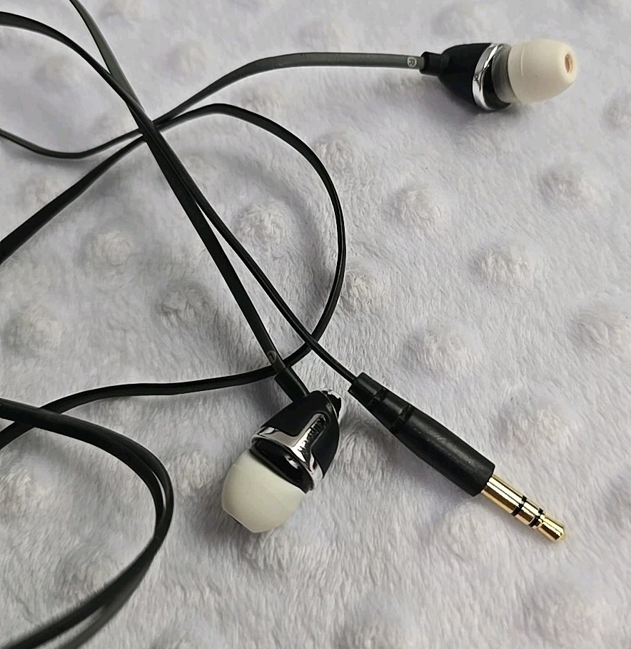 Klipsch Wired Headphones Earbuds White Gray Ear Buds Silicone Phone Head Phones