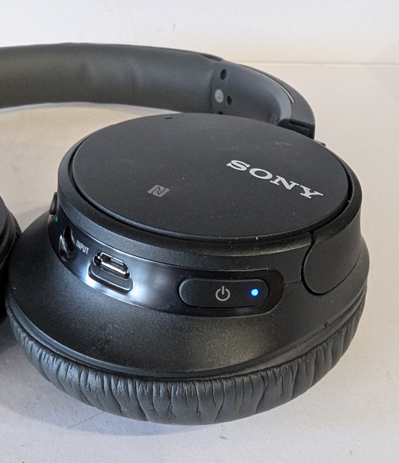 Sony WH-CH700N Bluetooth Noise Canceling Wireless Headphones Tested Cables