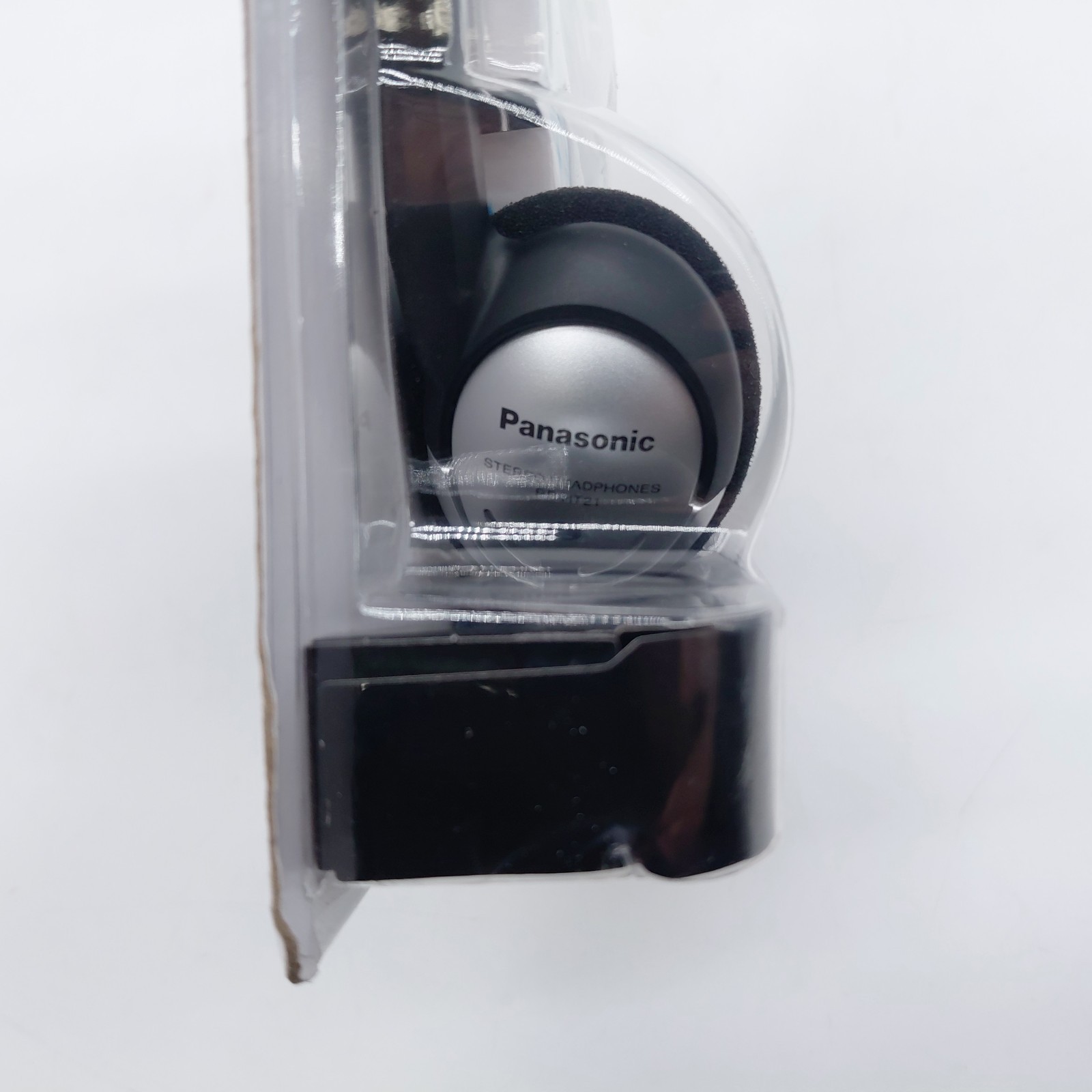 Panasonic RP-HT21 Ear-Pad Stereo Headphones 3.5mm Jack 30mm New Unopened