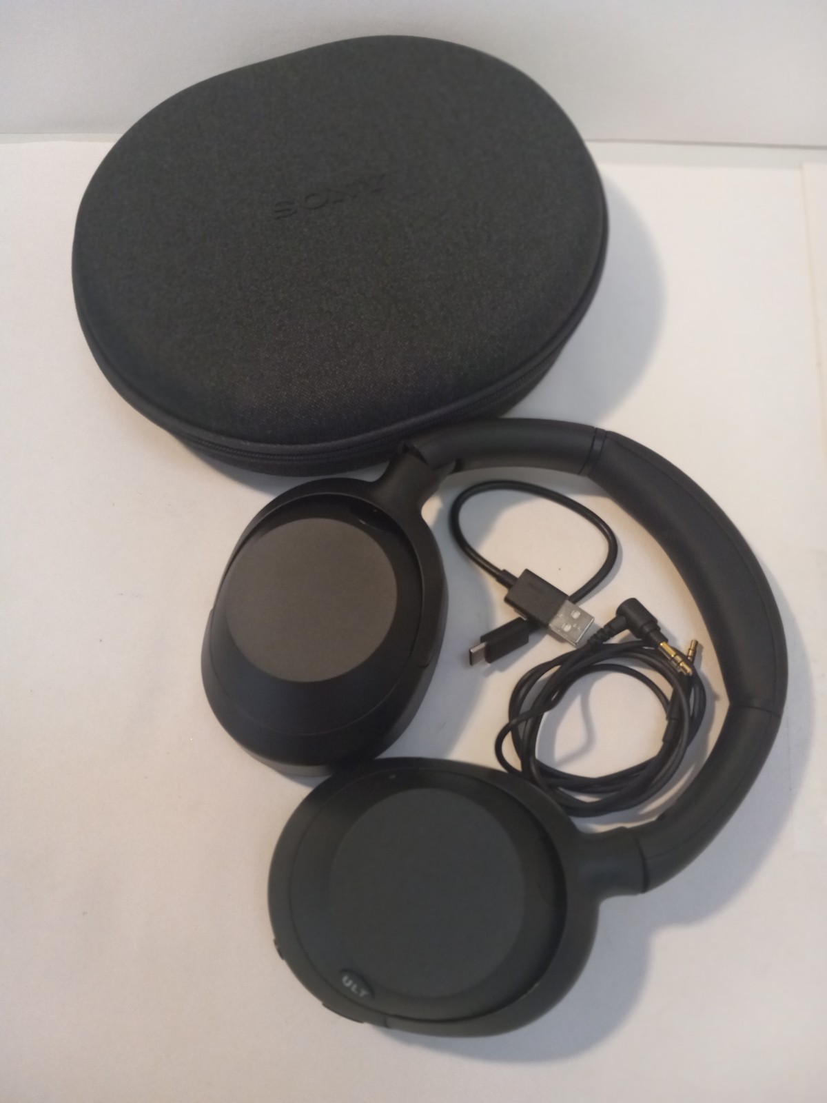 Sony WHULT900N/B ULT WEAR Wireless Headphones-Refurbished with Accessories