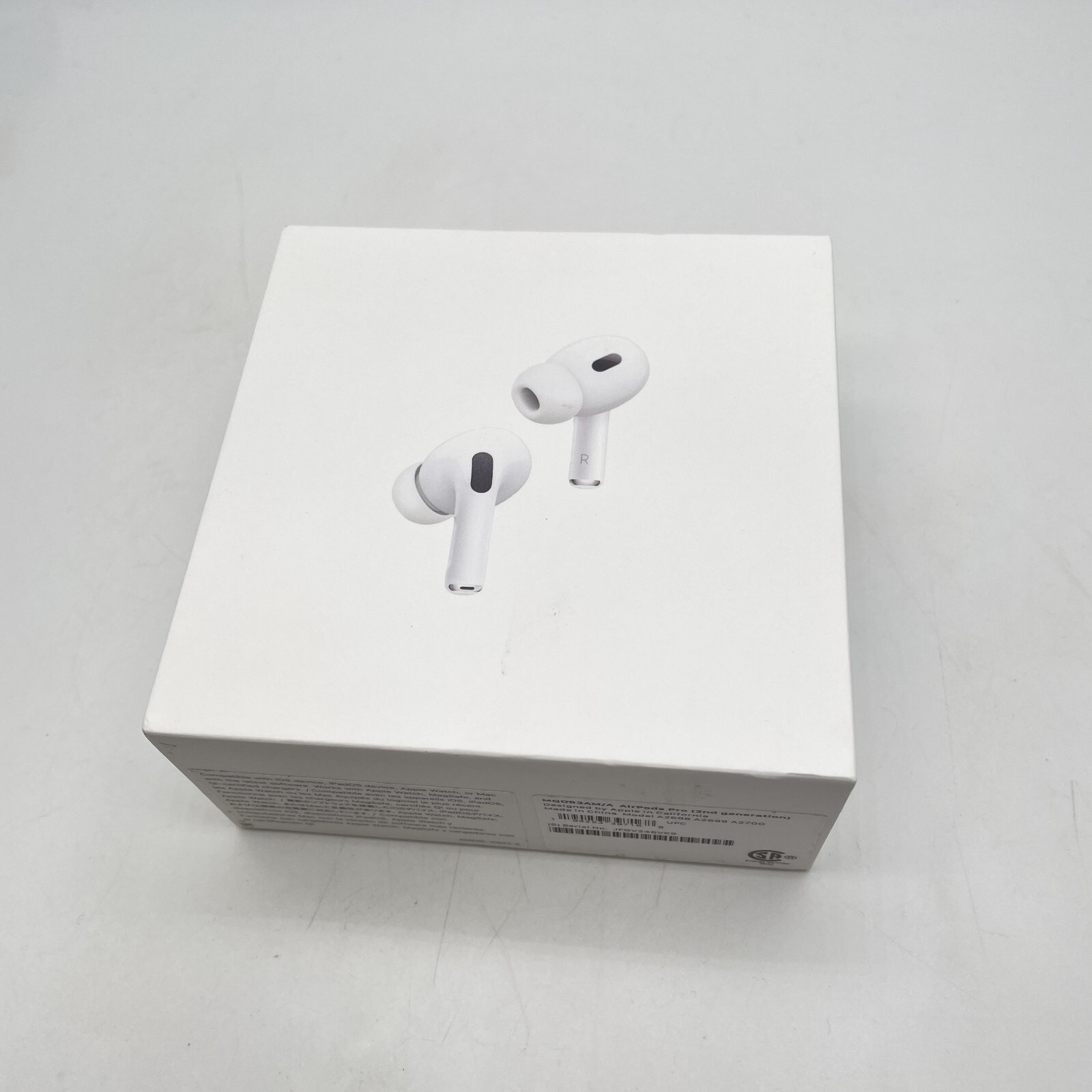 AirPods Pro (2nd Gen.) Lightning White – Good w/ Charging Case + Ear Tips + Box