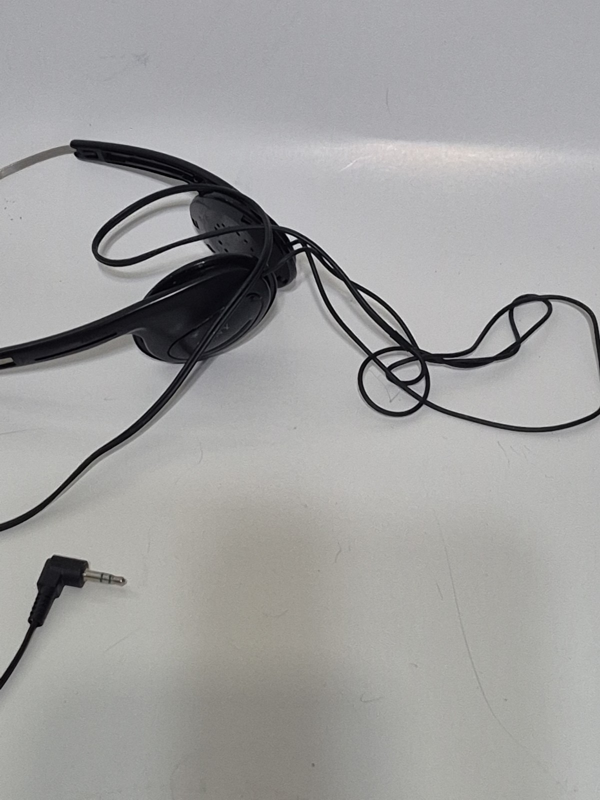Sony MDR-013 On Ear Wired Headphones Need Cushioned Ear Pads Tested Work Fine