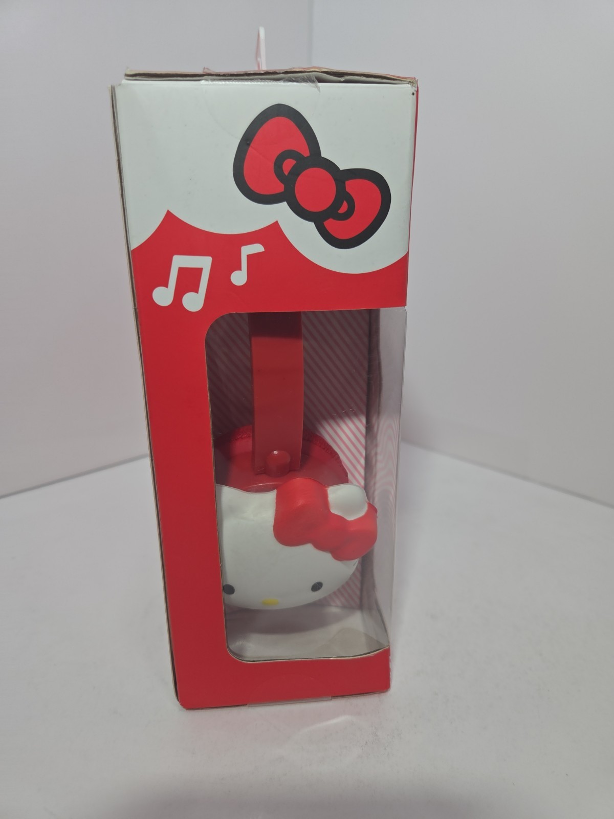 Sanrio Hello Kitty Squishy Wired Headphones w/Built-In Microphone NEW