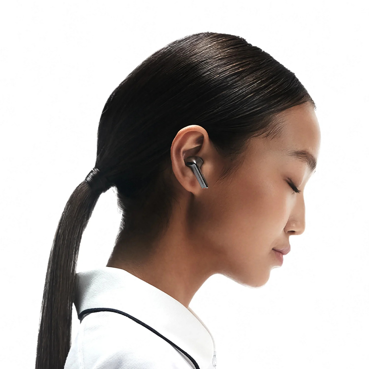 Samsung SM-R530NZAWXAR Galaxy Buds3 Bluetooth Earbuds with Charging Case, Silver