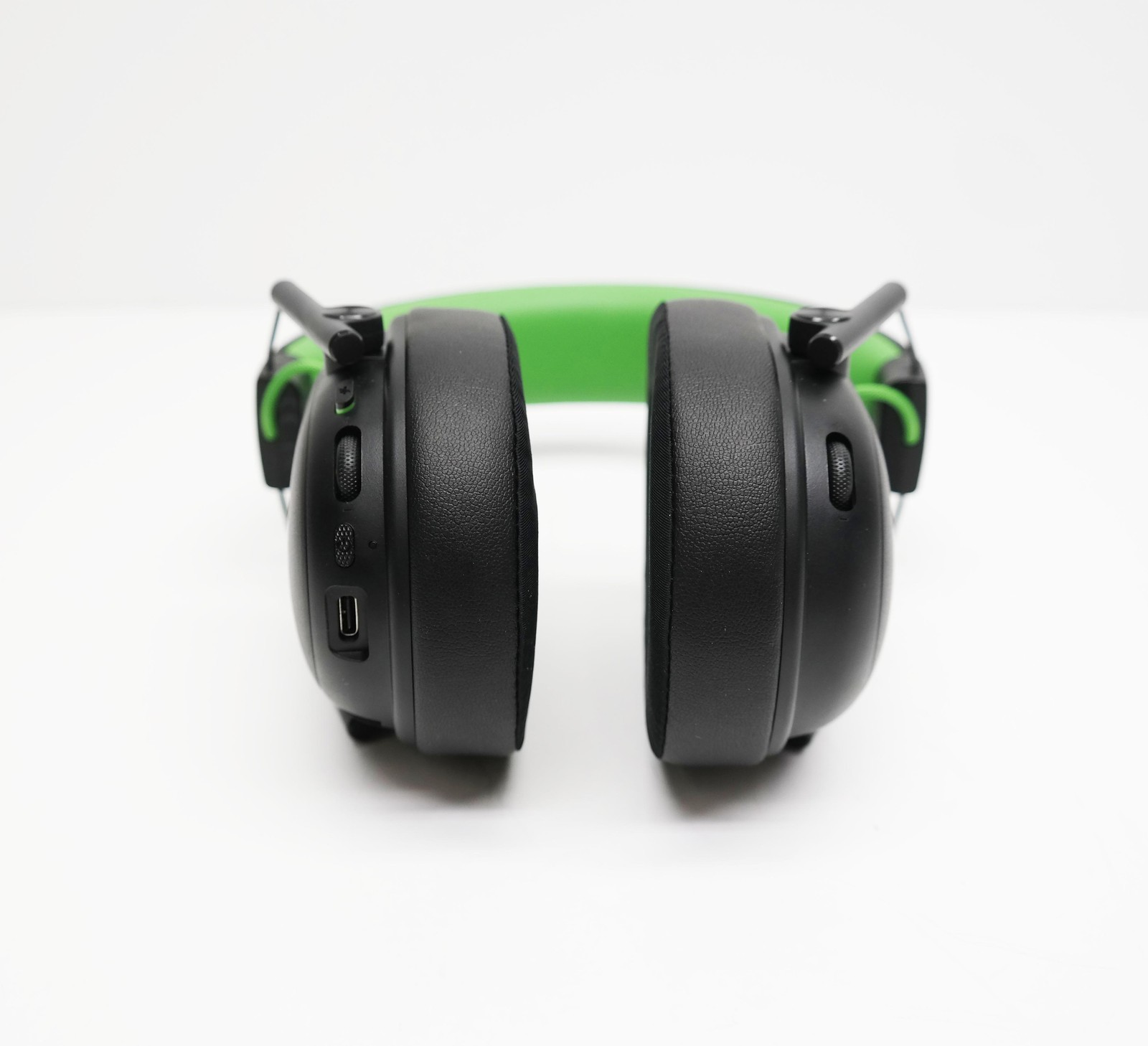 Razer BlackShark V3 X HyperSpeed Wireless Gaming Headset for Xbox NO DONGLE