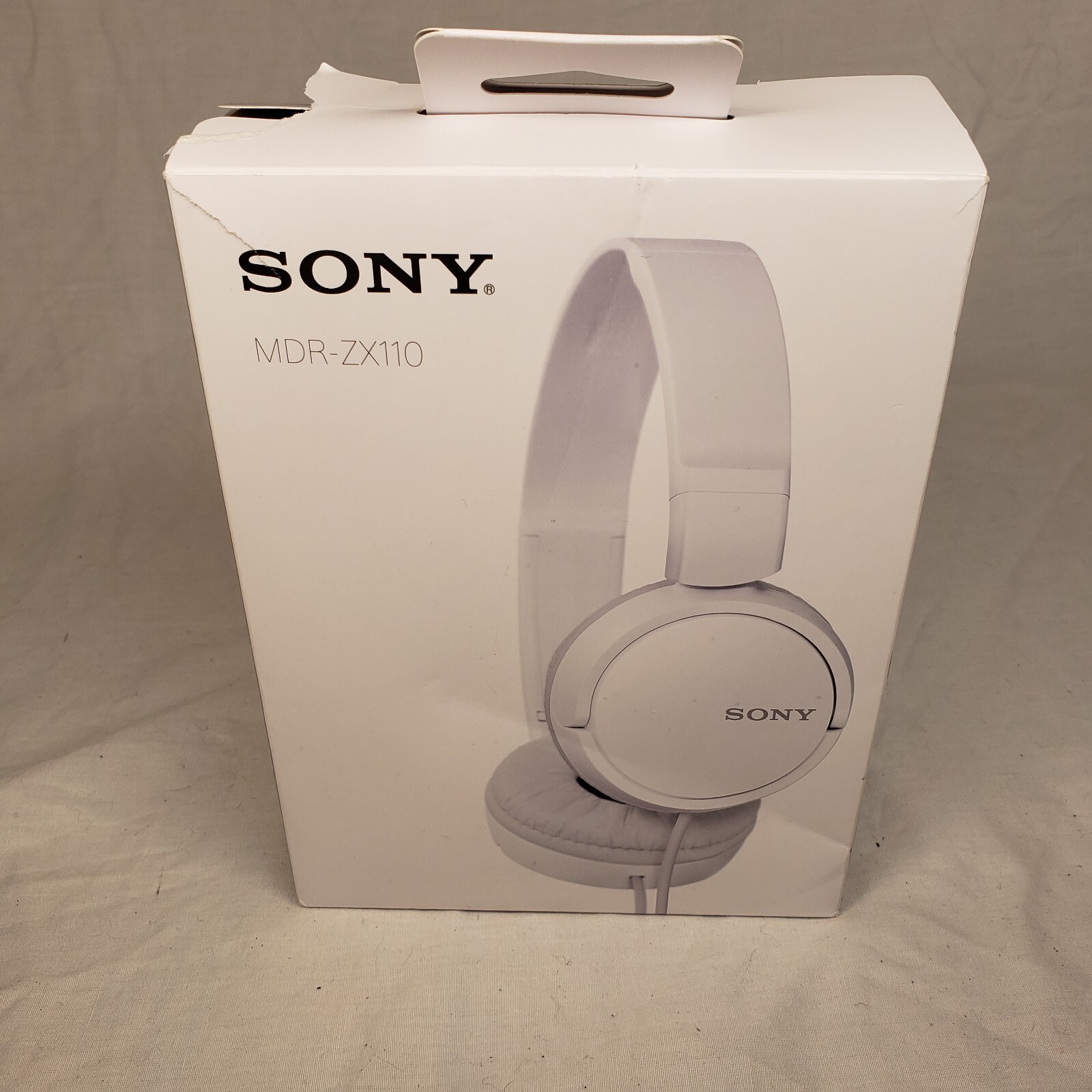 Sony MDR-ZX110 Ear-Pad (On the Ear) Headband Headphones – White
