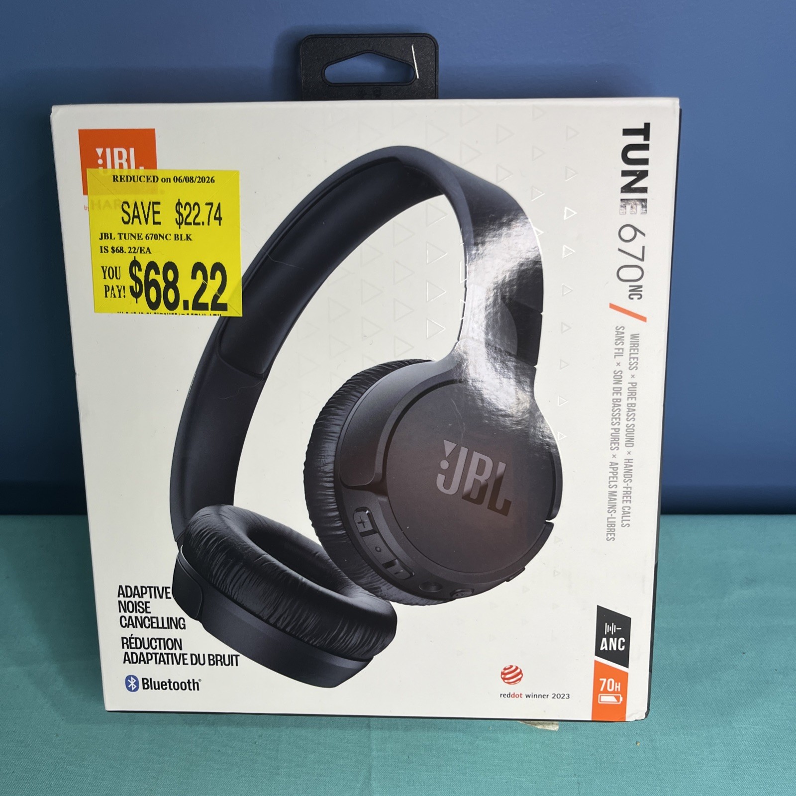JBL Tune 670NC – Adaptive Noise Cancelling Wireless On-Ear Headphones Black