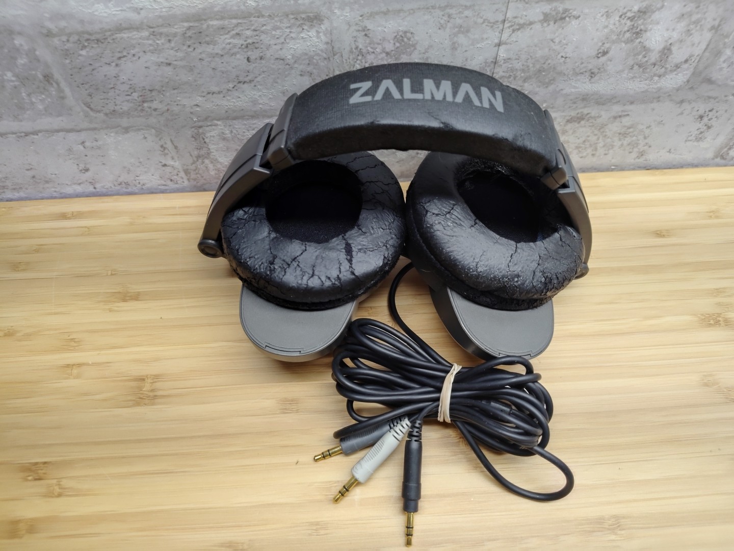 Zalman ZM-RS6F 5.1 Headphones | Needs New Ear/Headband Cushions