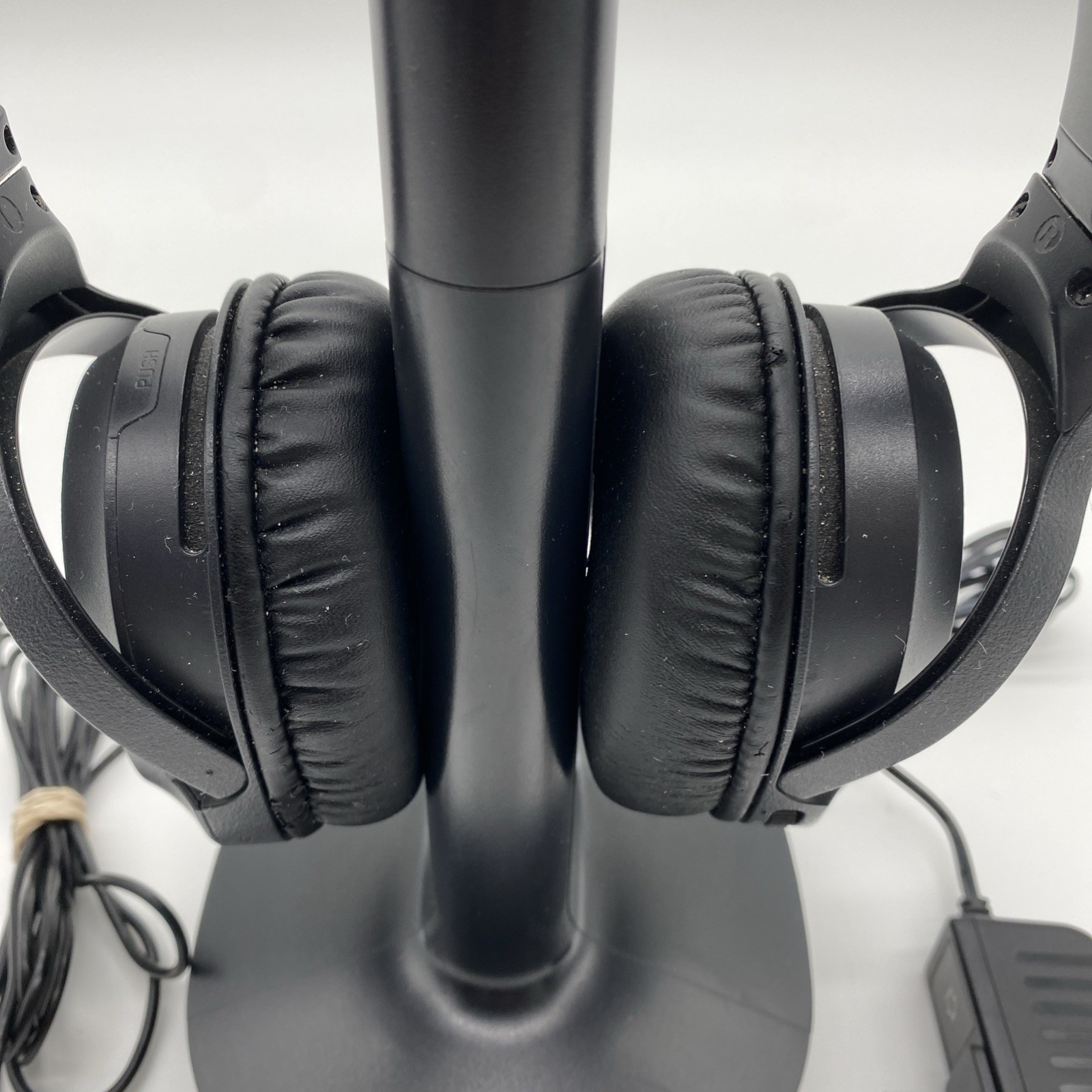 Sony WH-RF400R Over the Ear Headset w/ TMR-RF400 Charging Base Tested Working