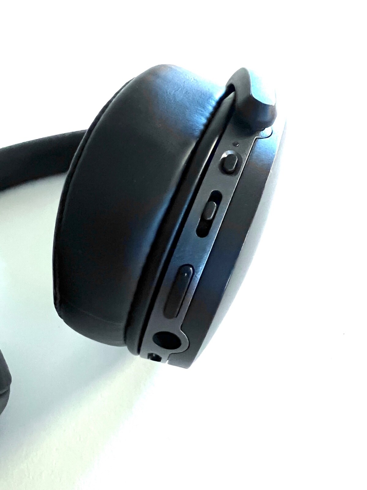 WIRELESS HEADPHONES Sennheiser HD 4.40 BT Wireless Over Ear Headphone